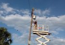 Rehabilitan alumbrado público en comunidades rurales de Soto la Marina