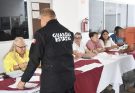 Inicia SSPT entrega de becas para fortalecer la educación de servidores públicos y sus familias