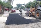 Amplían el bacheo en la colonia Miguel Alemán.