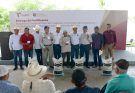 Continúa apoyo a la citricultura con entrega de fertilizante en Llera